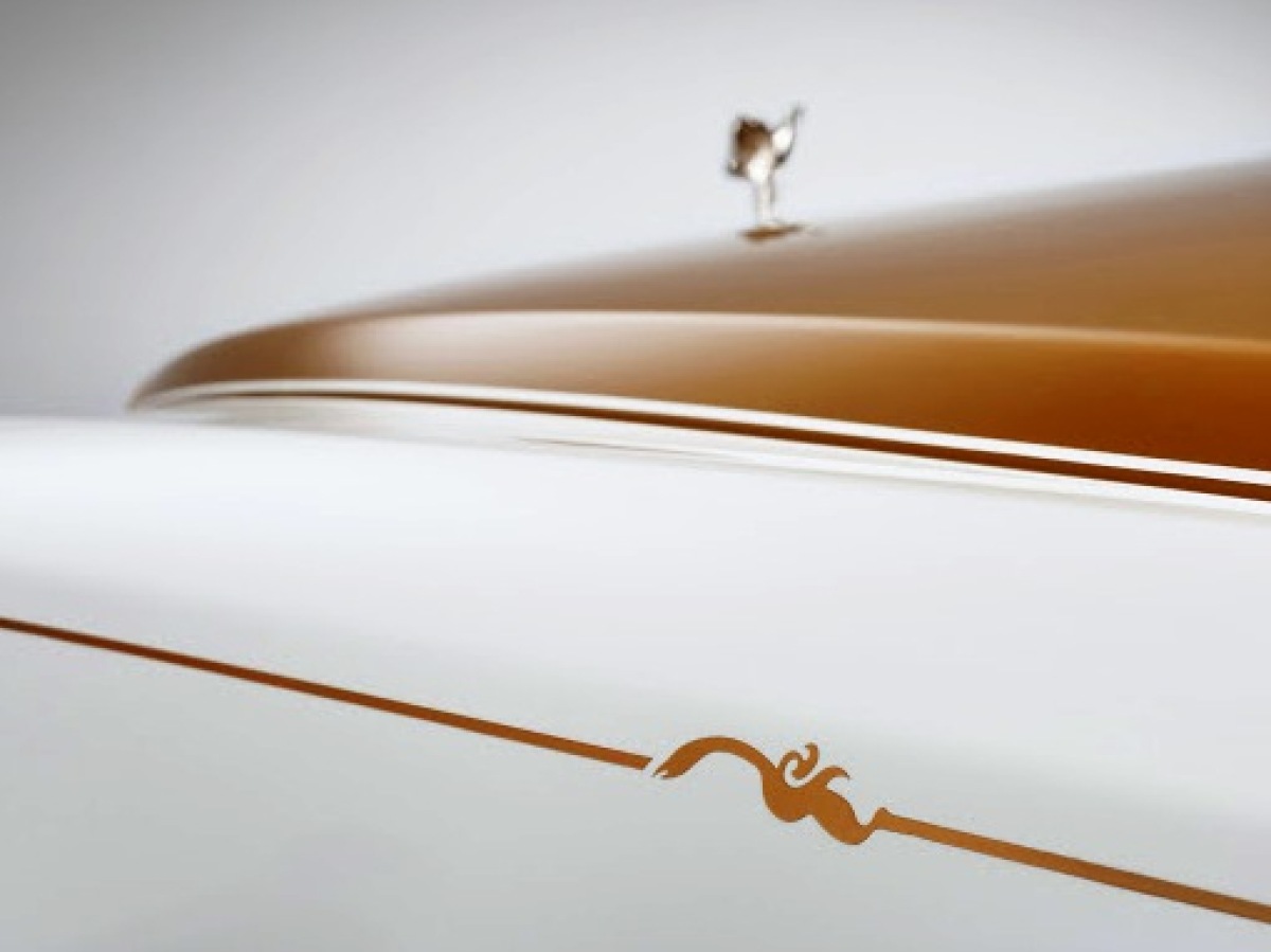 Rolls-Royce Ghost Golden Sunbird