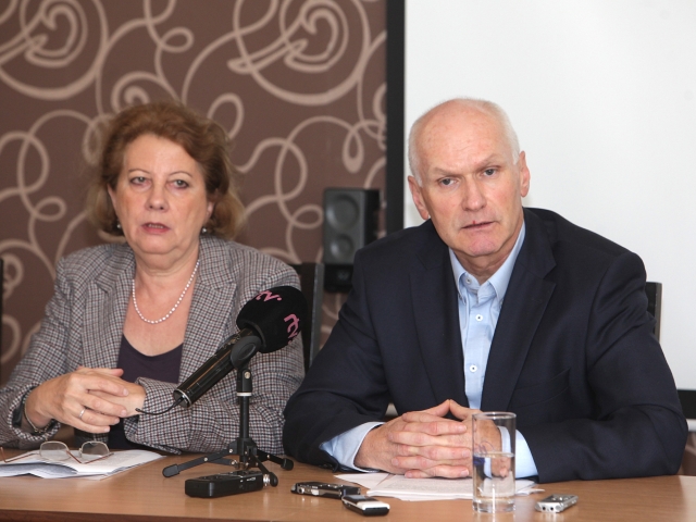 tk SLK, Simovičová, Kollár, Slovenská lekárska komora