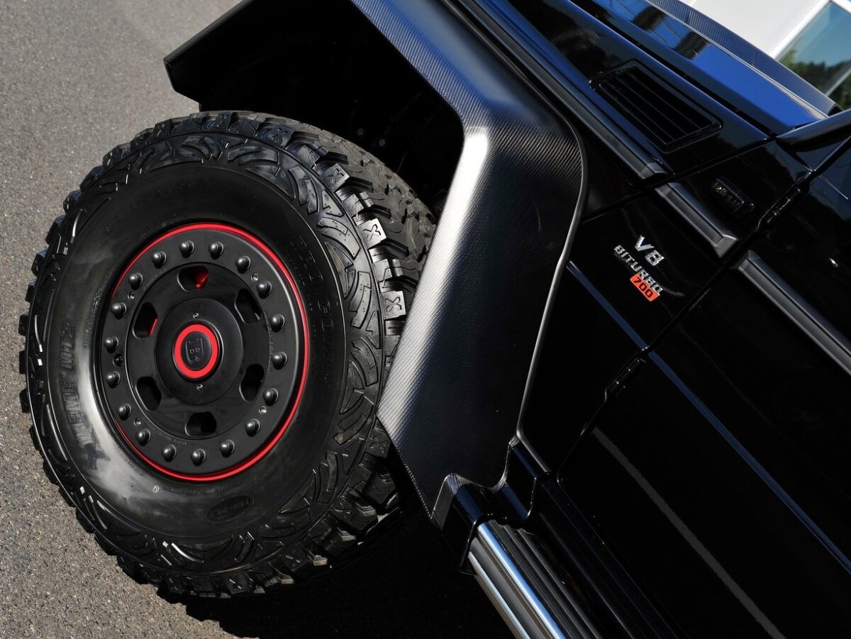Brabus-B63S-700 6x6