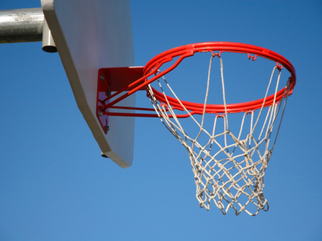 Basketbalový kôš, basketbal, ilustračné foto