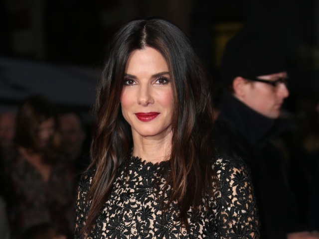 Sandra Bullock 