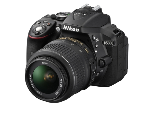 nikon d5300, zrkadlovka