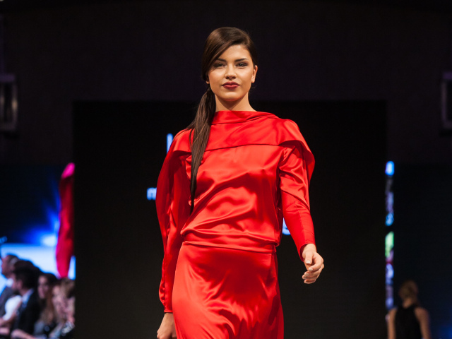 Ida Sandor - Bratislavské módne dni 2013 - Karolína Chomisteková