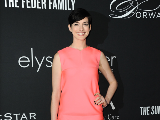 Anne Hathaway