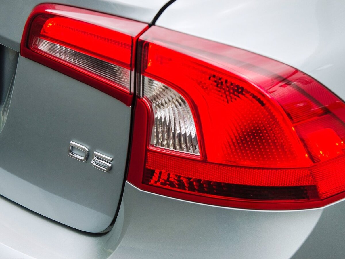 Volvo-S60 2014
