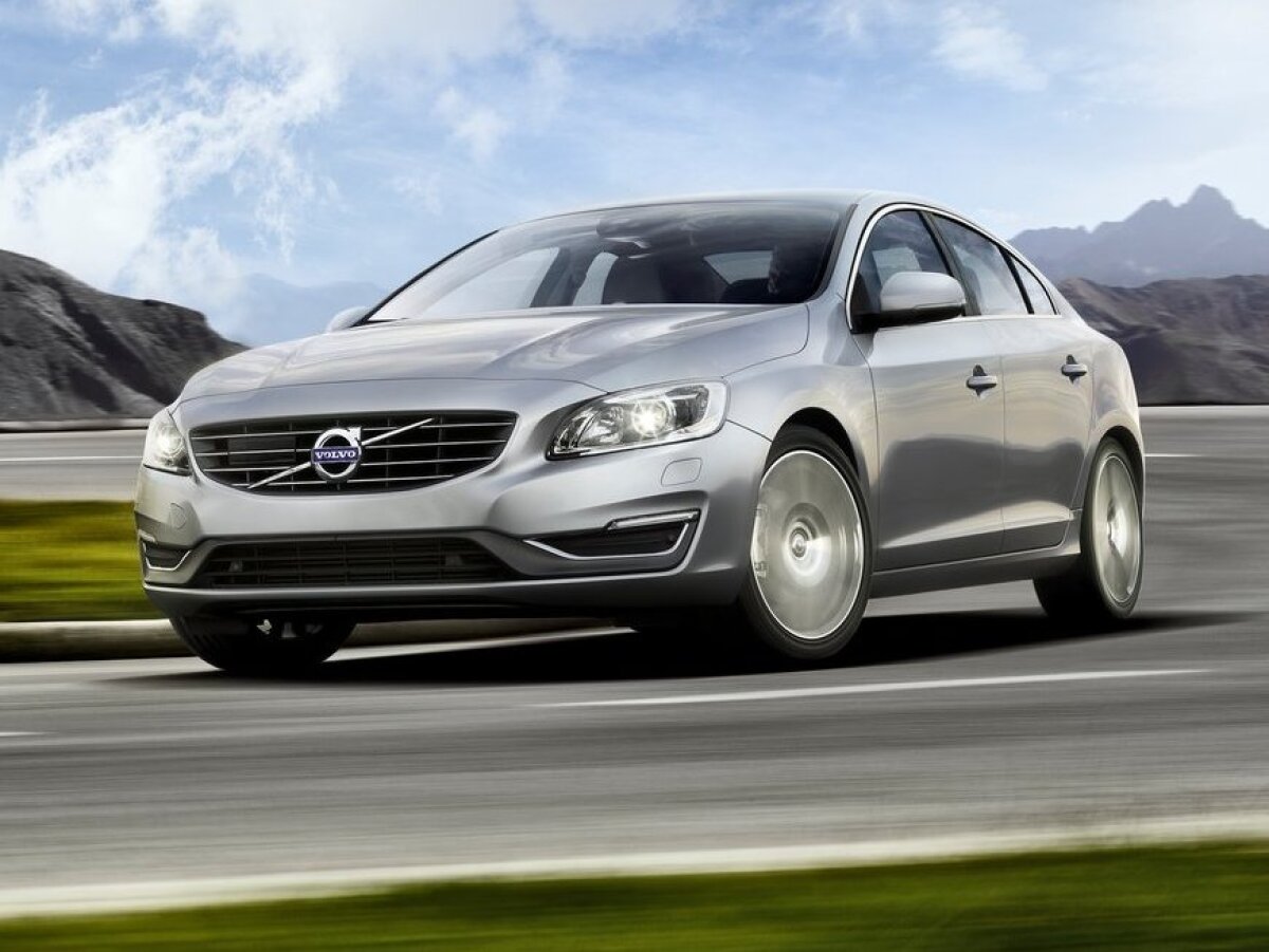 Volvo-S60 2014