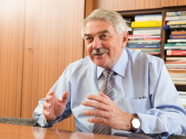 Dušan Kováč