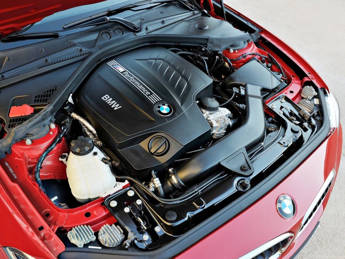 BMW-M235i Coupe 2014