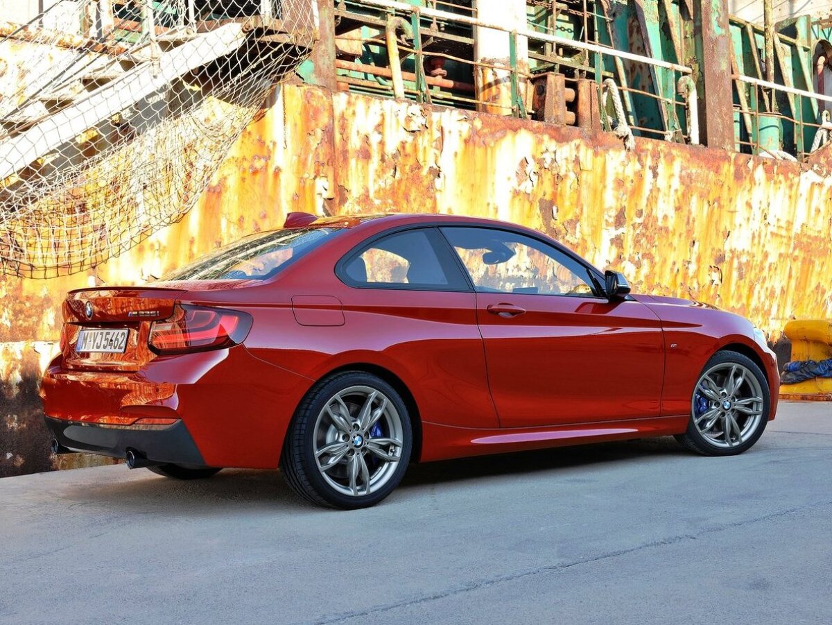 BMW-M235i Coupe 2014