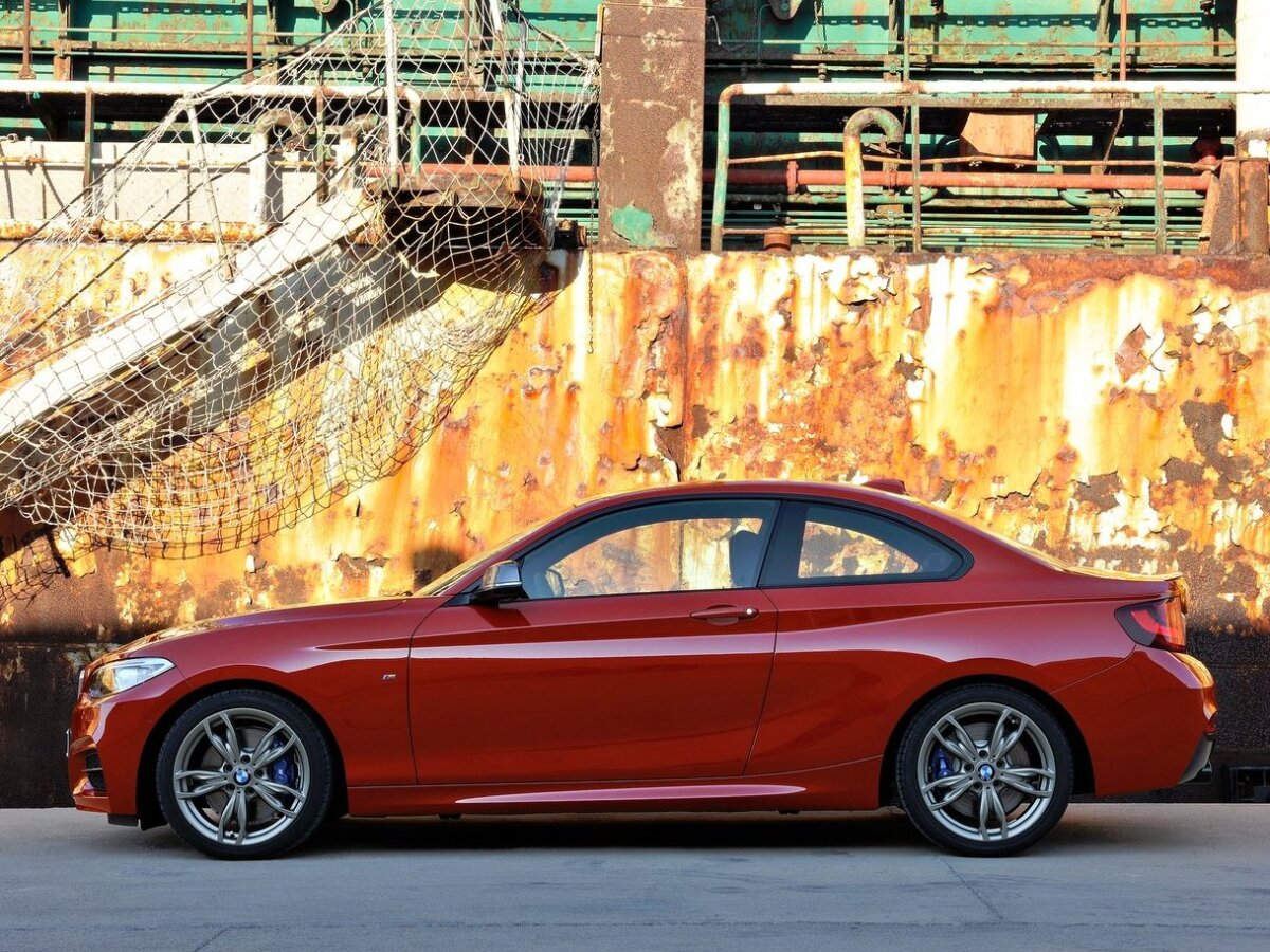BMW-M235i Coupe 2014