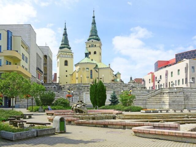 v07-za-Zilina-info-shutterstock