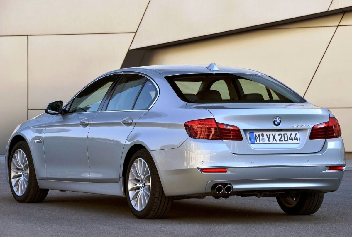 BMW-5-Series 2014