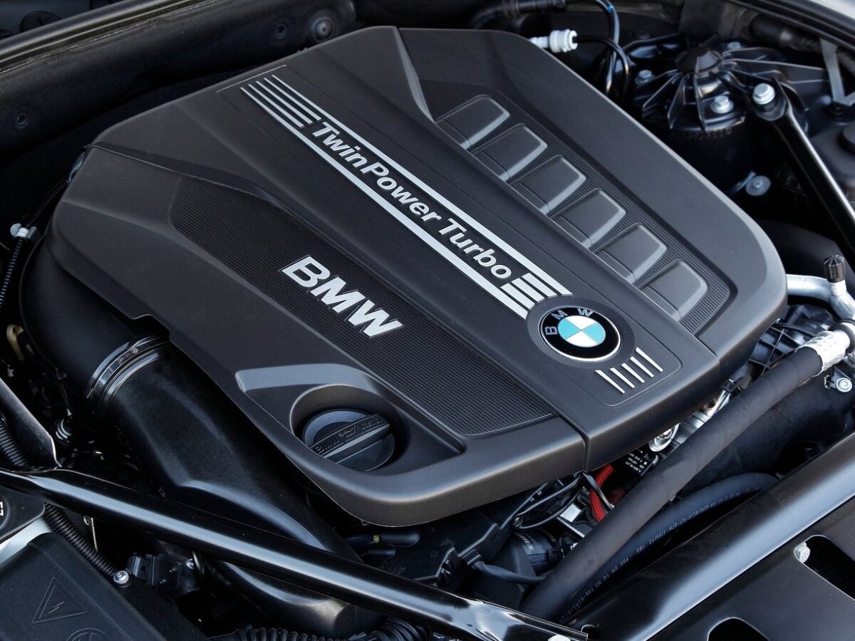 BMW-5-Series Touring 2014