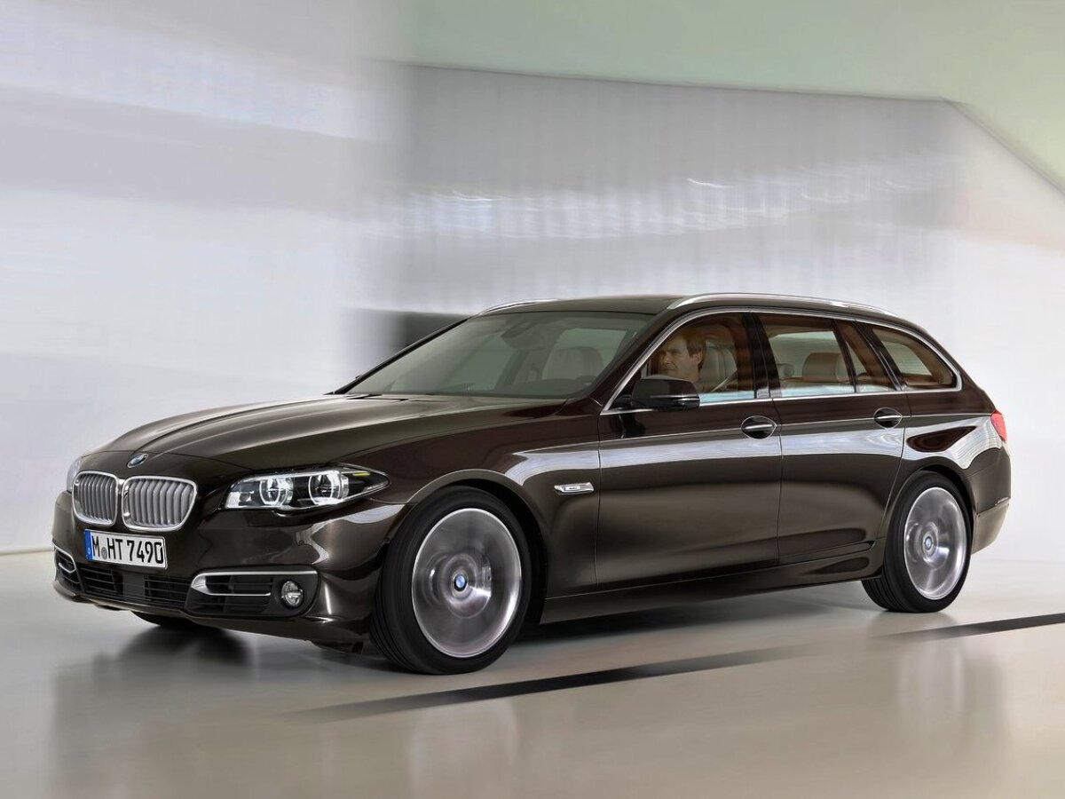 BMW-5-Series Touring 2014