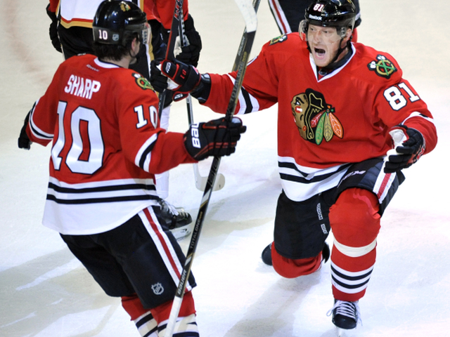 Marián Hossa, Patrick Sharp