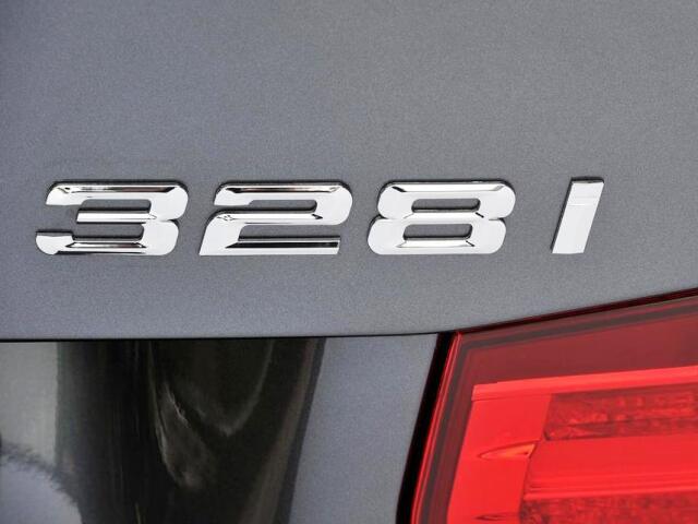 BMW 328i