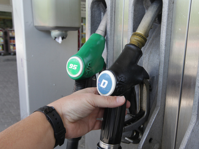 pumpa, benzín, nafta, palivá