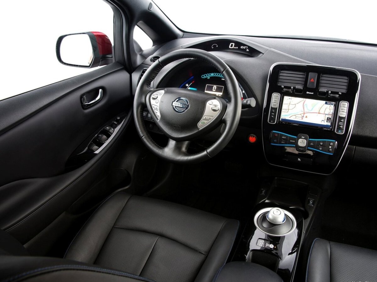 Nissan-Leaf 2014