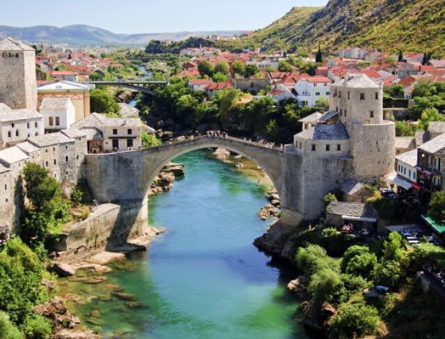 Mostar, Bosna a Hercegovina, most, Neretva rieka