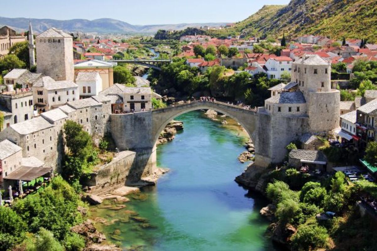 Mostar, Bosna a Hercegovina, most, Neretva rieka