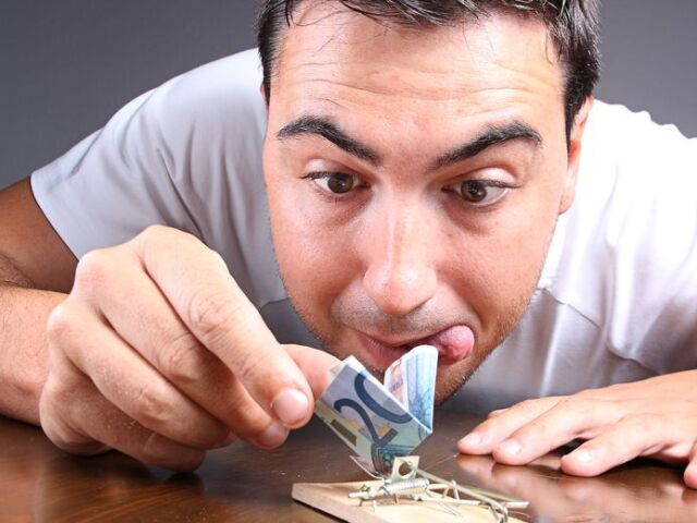pasca, reklama, peniaze, banka