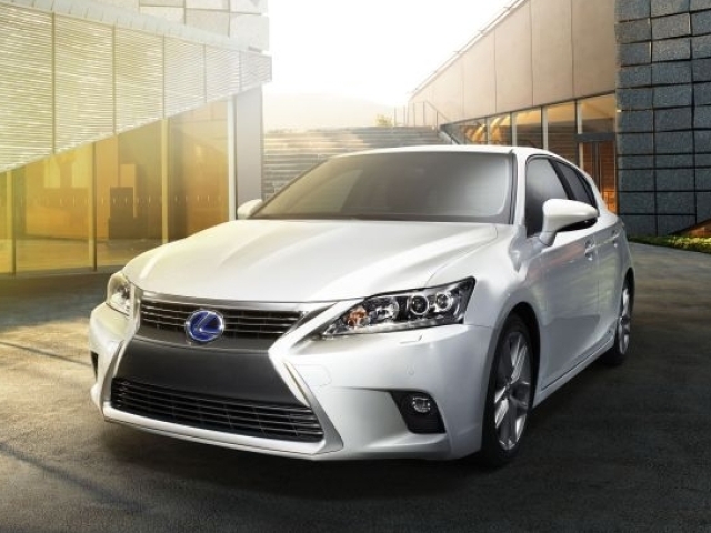 Lexus CT 200h 2014