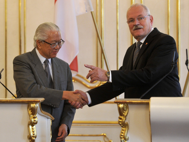 Gašparovič, Tony Tan Keng
