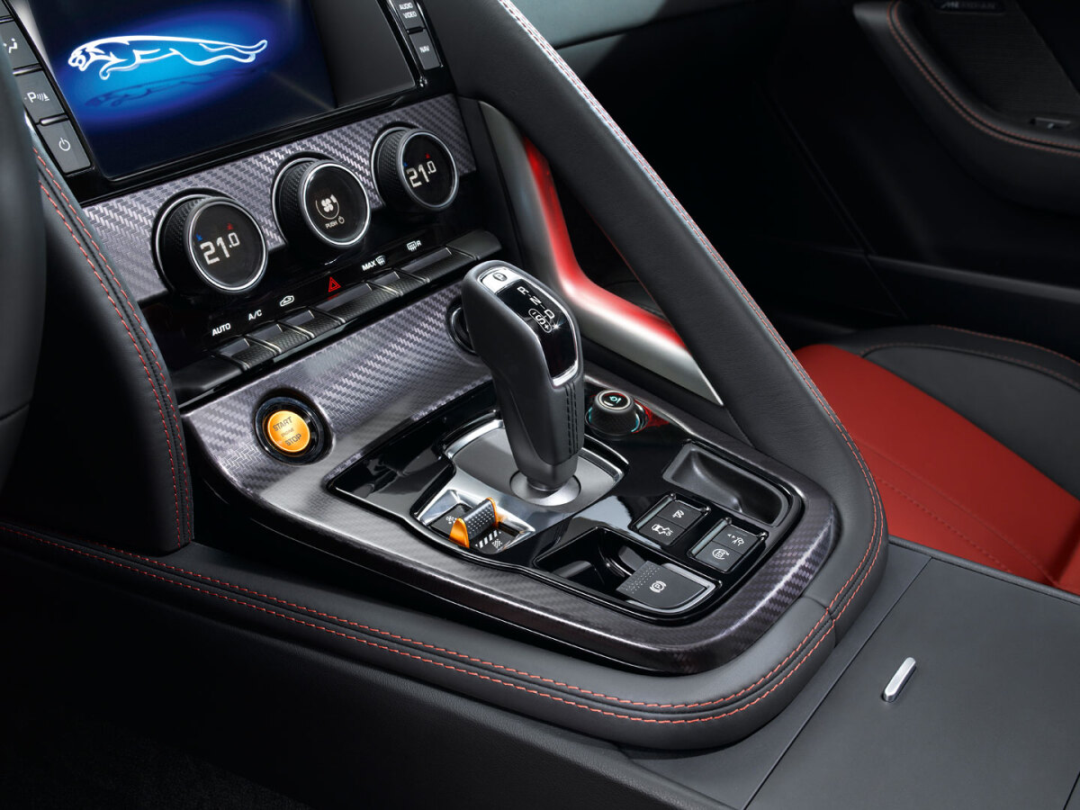 Jaguar F-Type Coupé 2014