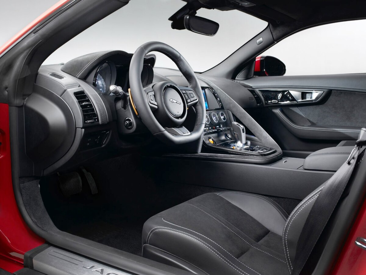 Jaguar F-Type Coupé 2014