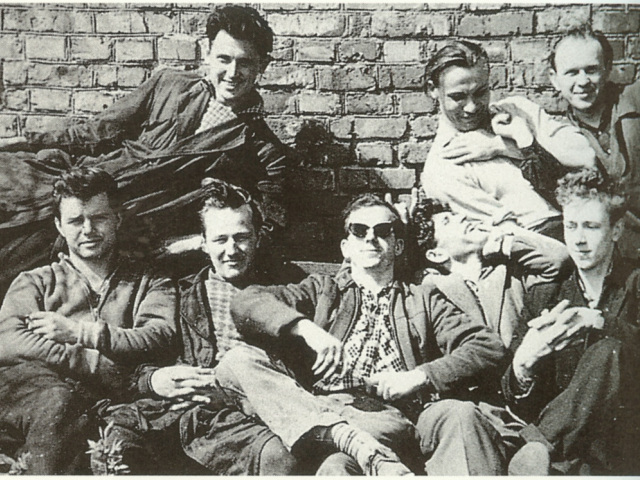 Oswald, stachanoveci, atentát, kennedy