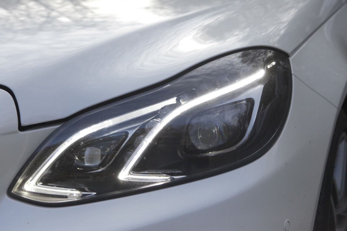 Mercedes-Benz E