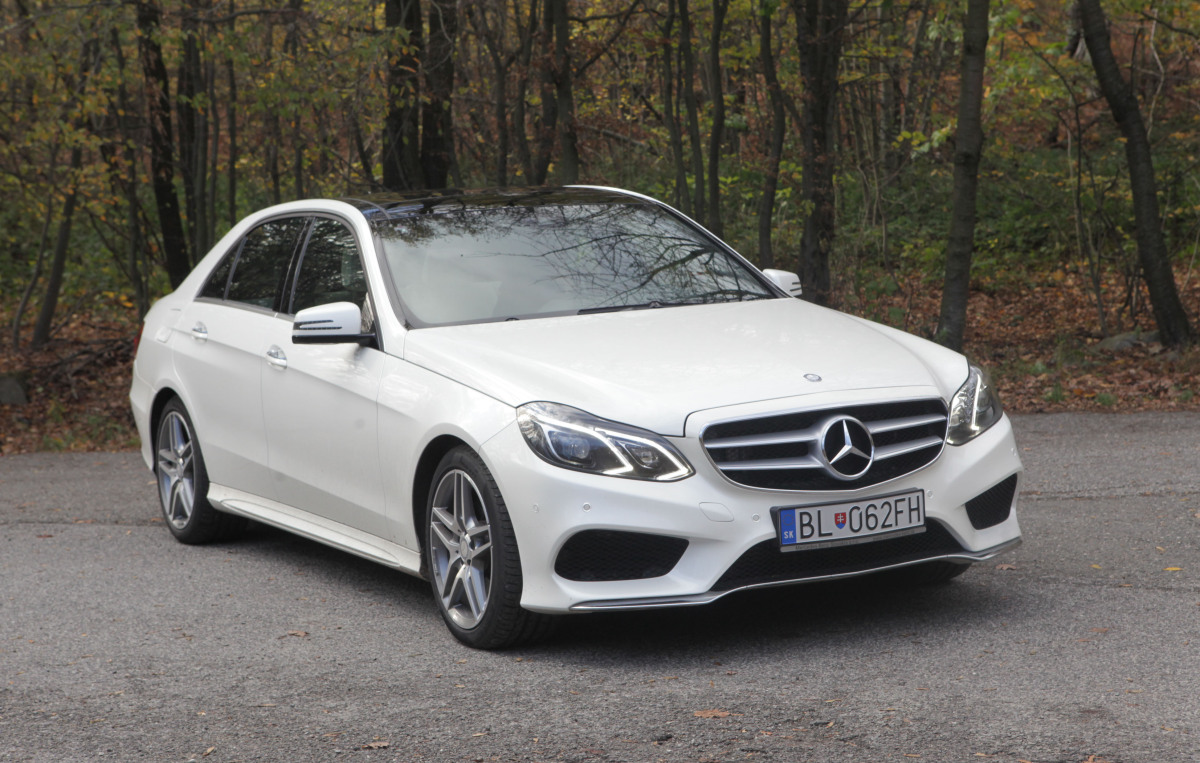Mercedes-Benz E