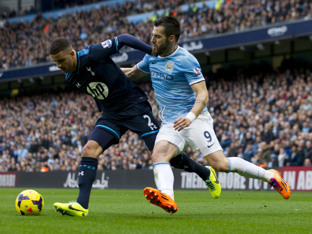 Alvaro Negredo, Kyle Walker