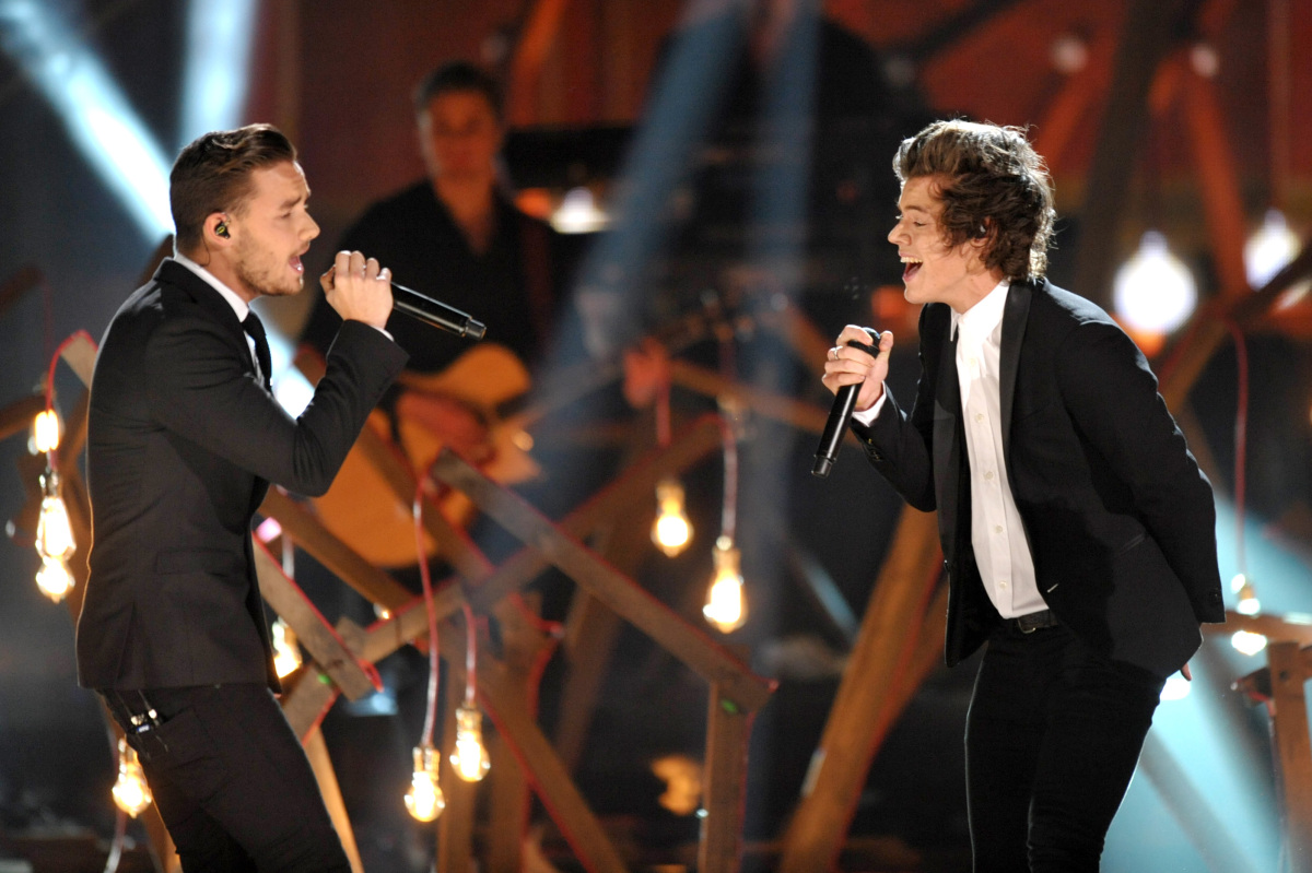 Liam Payne (vľavo) a Harry Styles 