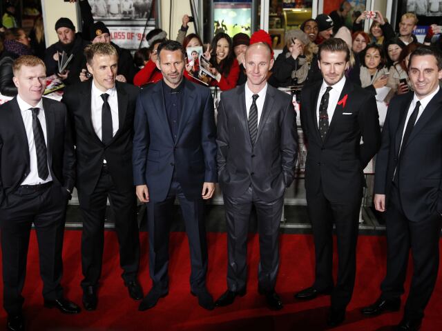 Paul Scholes, Phil Neville, Ryan Giggs, Nicky Butt, David Beckham a Gary Neville 
