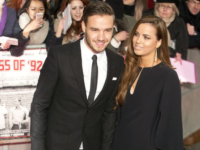 Spevák Liam Payne z kapely One Direction a jeho priateľka Sophia Smith.
