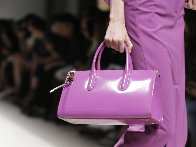 Radiant Orchid - farba roka 2014