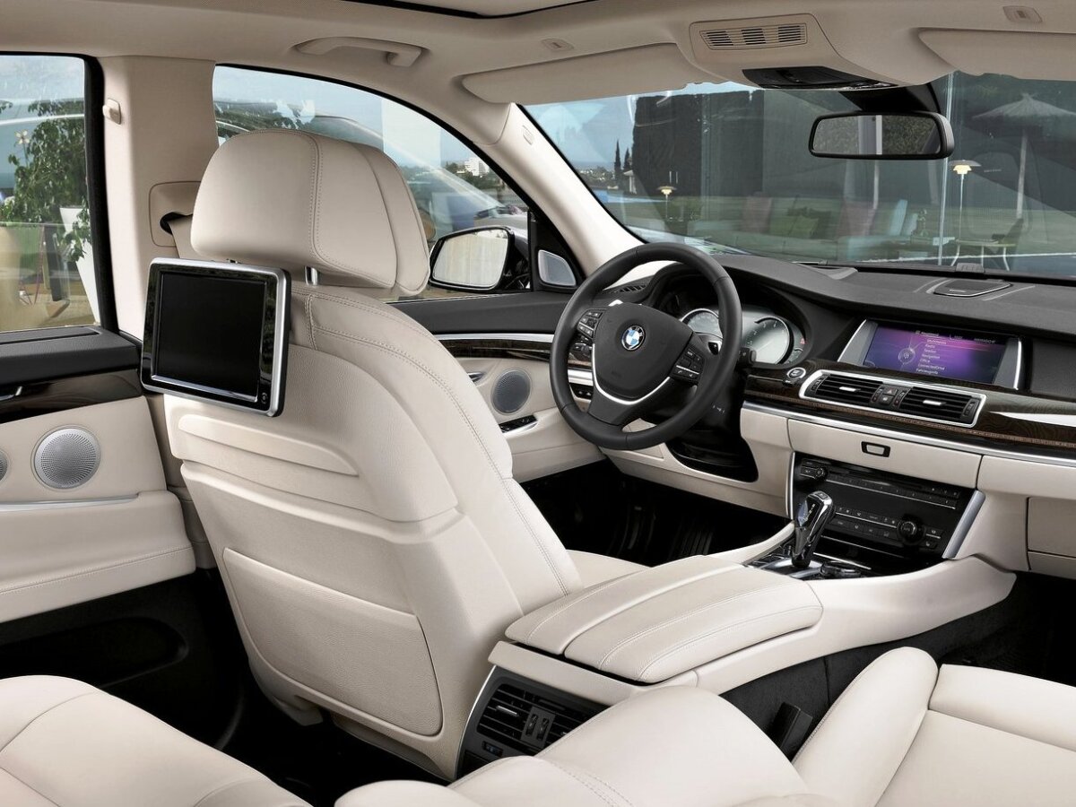 BMW-5-Series Gran Turismo 2014