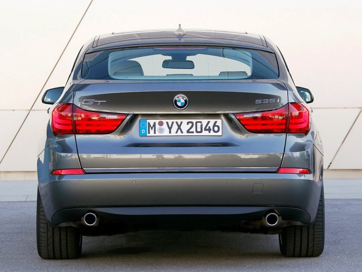 BMW-5-Series Gran Turismo 2014