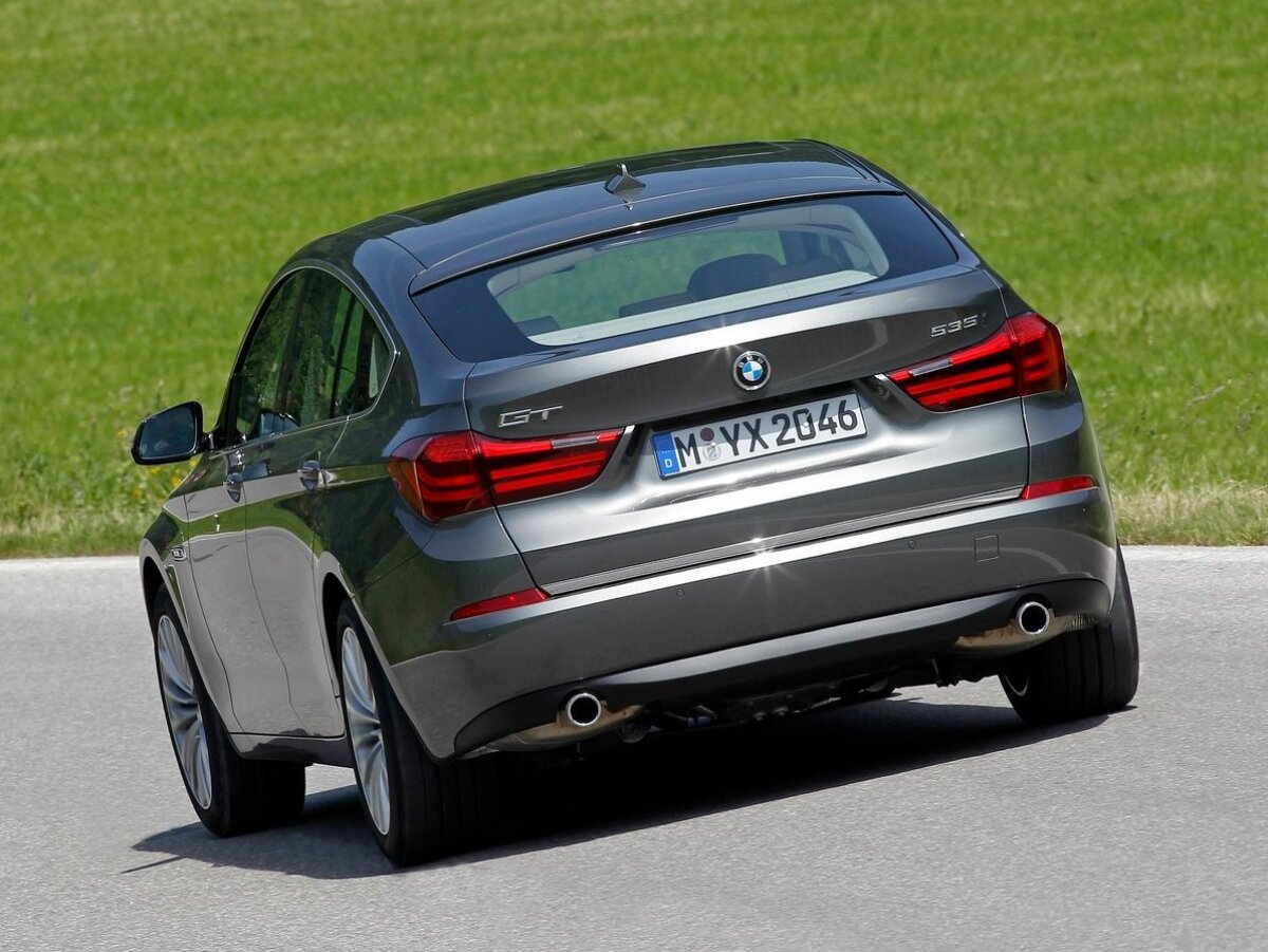 BMW-5-Series Gran Turismo 2014
