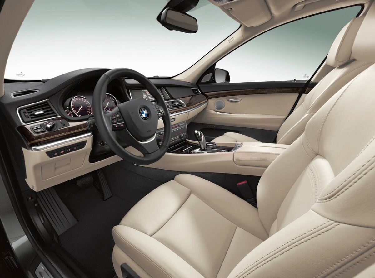 BMW-5-Series Gran Turismo 2014