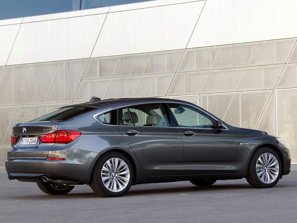 BMW-5-Series Gran Turismo 2014