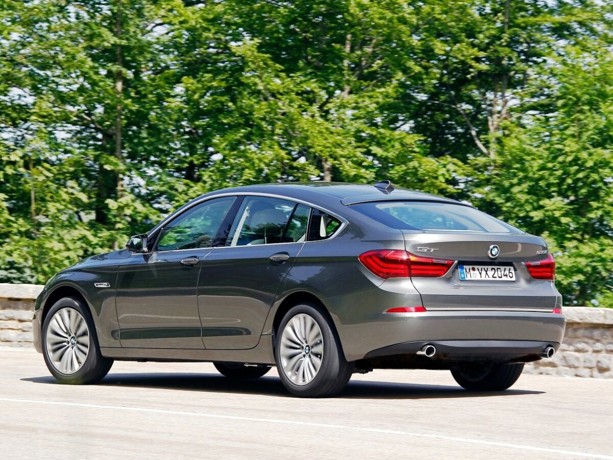 BMW-5-Series Gran Turismo 2014