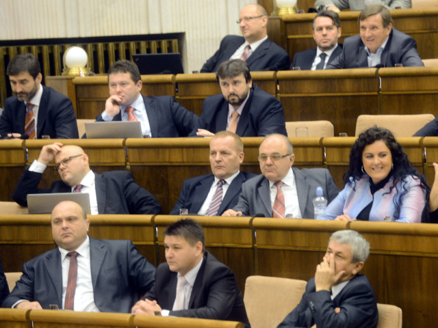 rozpočet, debata, poslanci, NR SR