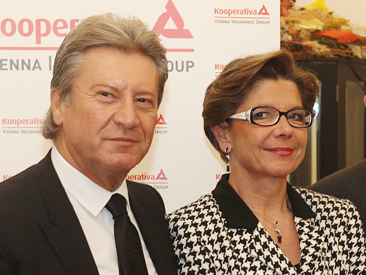 Kooperativa, Lelkes, Straka - Ovesny