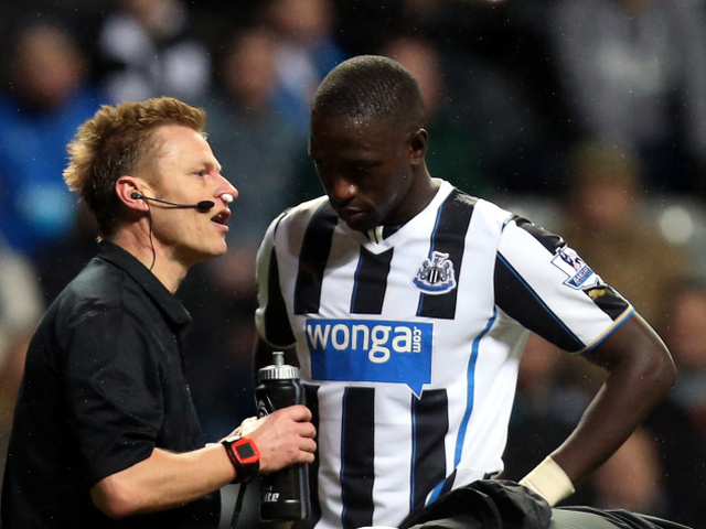 mike jones, Moussa Sissoko