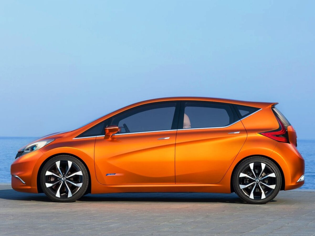 Nissan-Invitation Concept 2012