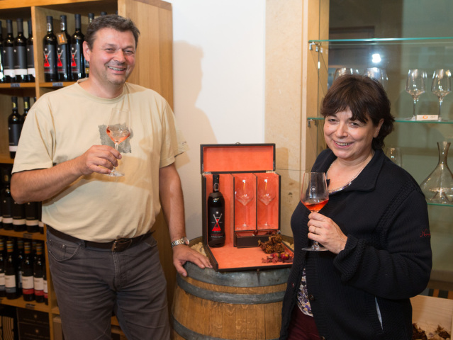Karpatská perla, Ladislav Šebo, Margita Šebová