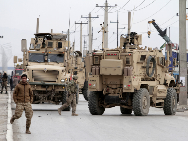 Afghanistan, samovražedný útok, Taliban