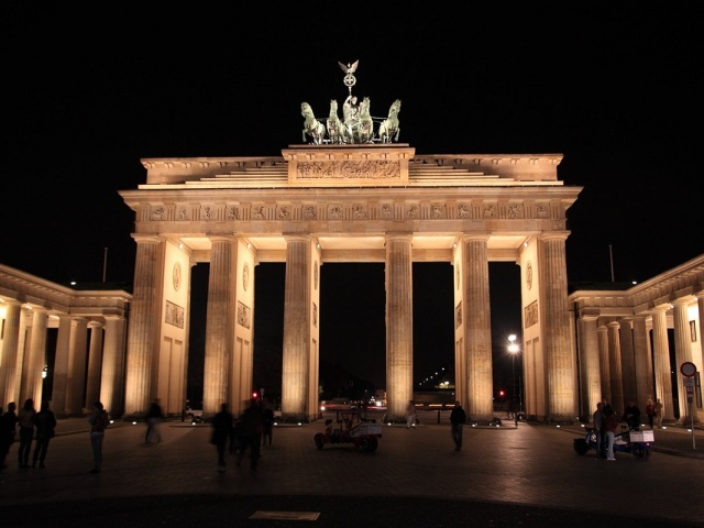 brandenburska brana flog dondes